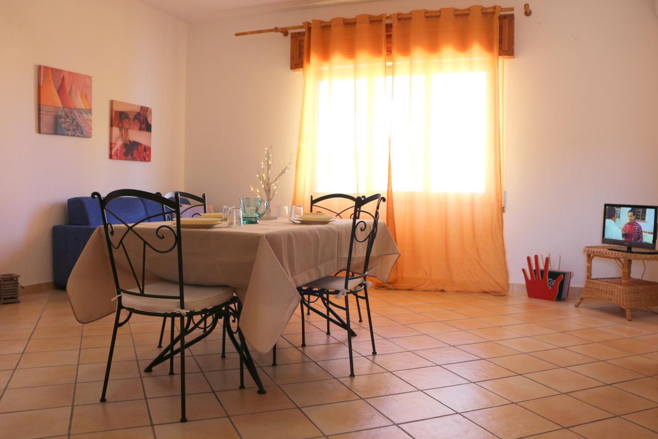 Residence Ponente Santa Teresa Gallura Exterior photo